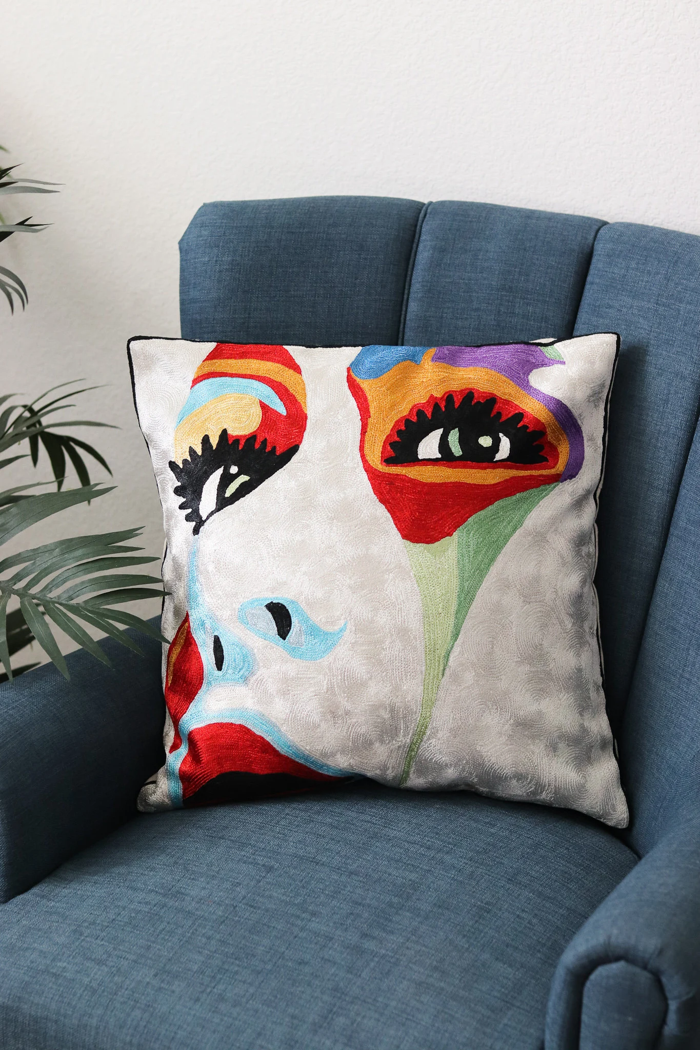 Embroidered Pillow Cover – Abstract Face Bohemian Home Décor